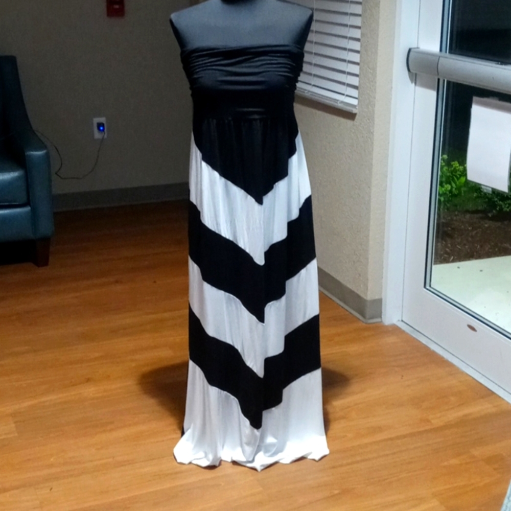 Design History Maxi Strapless Summer Dress size XL